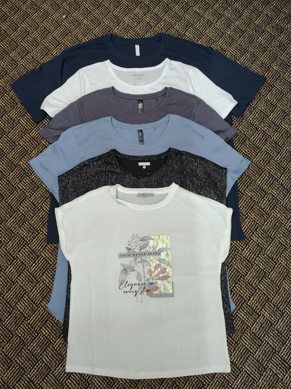 5 Pcs Ladies Multicolor t shirt - Image 4